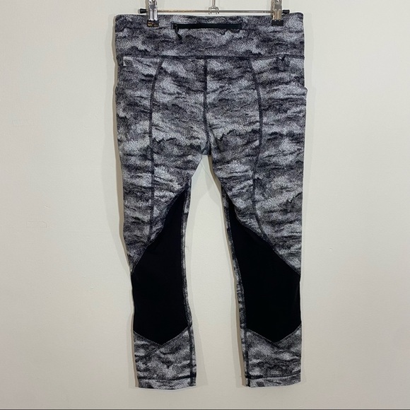 Lululemon x Soulcycle Pace Rival Cropped Capri Leggings 22" Luxtreme Hazy Days 8 - Picture 4 of 6